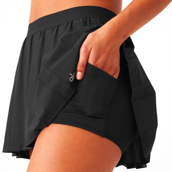 alo Varsity Tennis Skirt, Pleated Athletic Skort in Black, XS NWT - Picture 3 of 8
